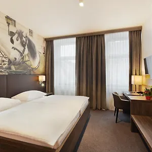 *** Hotel Lucia Austria